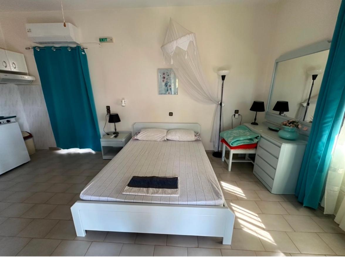 Tersanas Beach Apartments Хорафакия Экстерьер фото