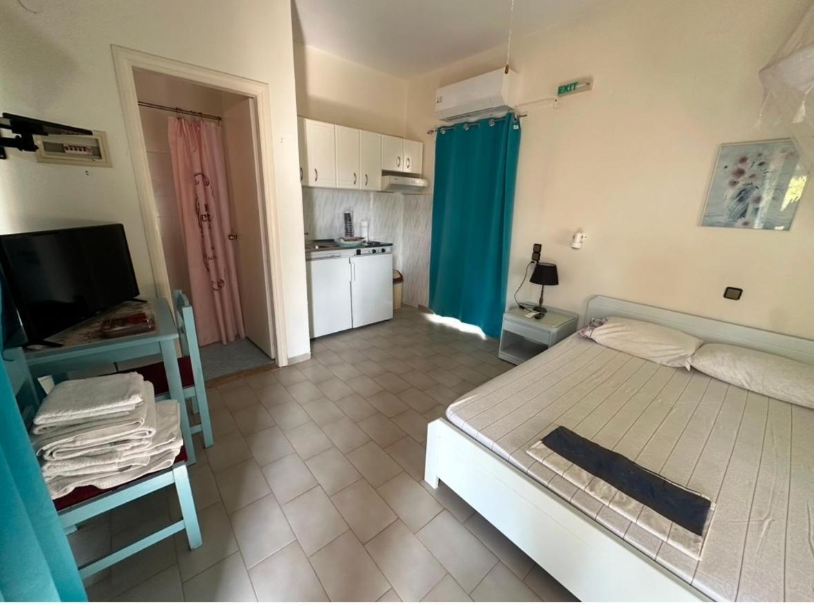 Tersanas Beach Apartments Хорафакия Экстерьер фото